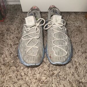 Nike space Hippie size 5.5 women